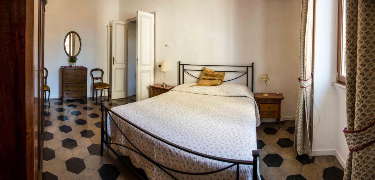 Sunny Apartment Navona Square Рим Экстерьер фото