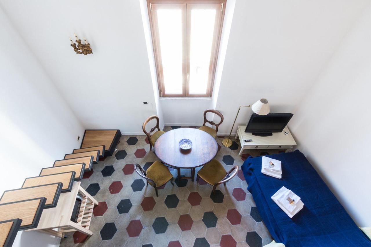 Sunny Apartment Navona Square Рим Экстерьер фото